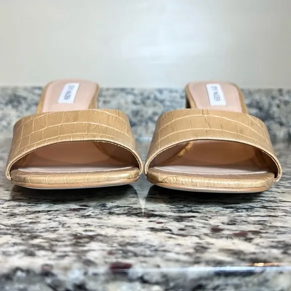 Steve Madden Block Heeled Sandals