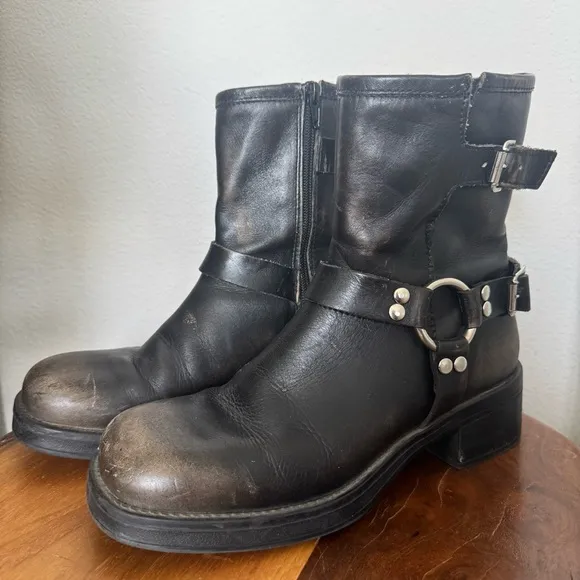 Steve Madden Brixton Block Heel Booties Harness Boots Distressed Brown Leather