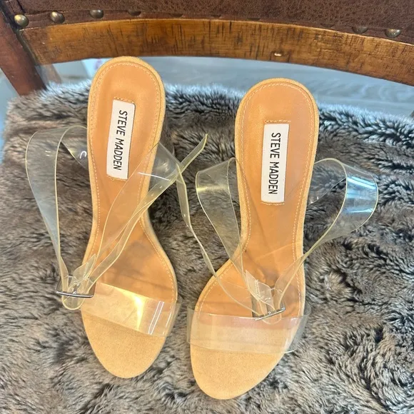 Steve Madden Clearer Clear Lucite 4” Minimalist Ankle Closure Sandals, Size 8.5