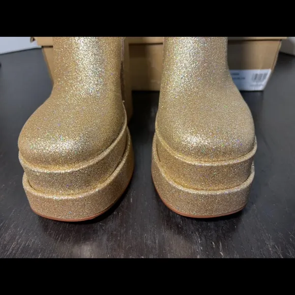 Steve Madden Cobra Glittered Platform Heeled Boots Bootie Shoes Gold Womens 8.5