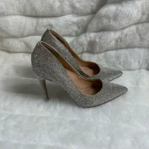 Steve Madden Daisie Crystal heels pointed toe 4.5 “ heels size 7M