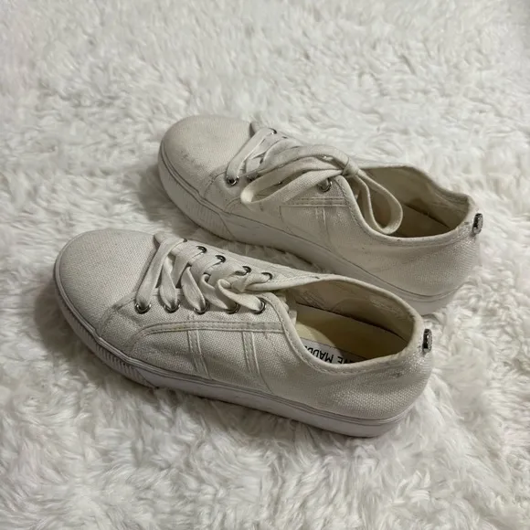 Steve Madden Emmi White Platform Tennis Shoes Size 6