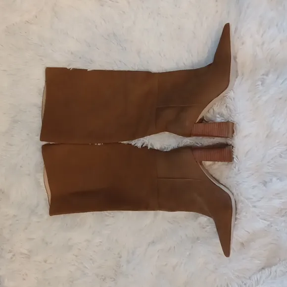 Steve Madden Handles Pointed Toe Nubuck Leather Block Heel Boots- SIZE 10 NEW