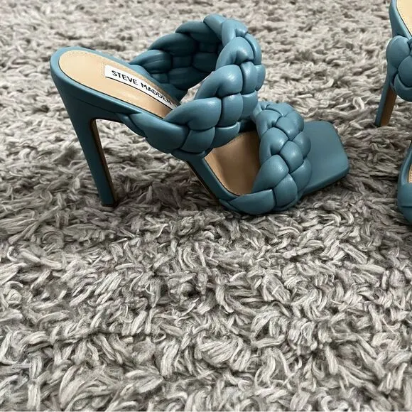 Steve Madden Kenley Vegan Leather Braided Blue Sandals size 7