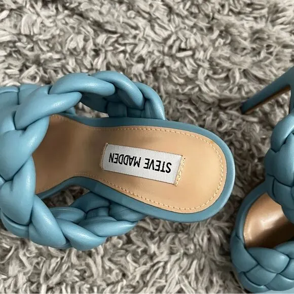 Steve Madden Kenley Vegan Leather Braided Blue Sandals size 7