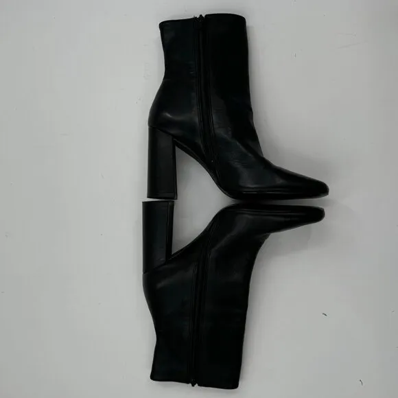 Steve Madden Lourde Black Leather square toe Block Heel Ankle Boots Size 8