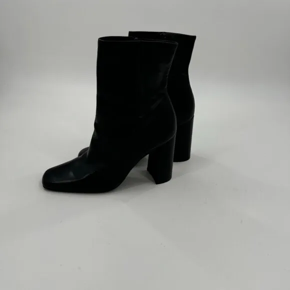 Steve Madden Lourde Black Leather square toe Block Heel Ankle Boots Size 8