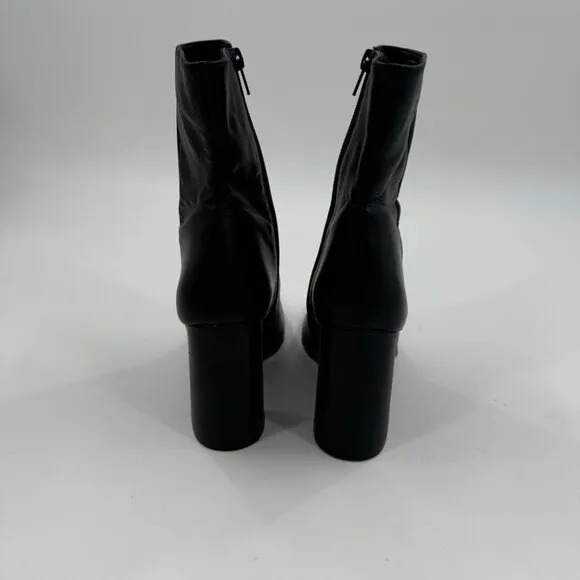 Steve Madden Lourde Black Leather square toe Block Heel Ankle Boots Size 8