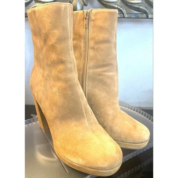 Steve Madden Main Tan Suede Ankle Platform Boots Women’s Shoes Size 8.5 Medium