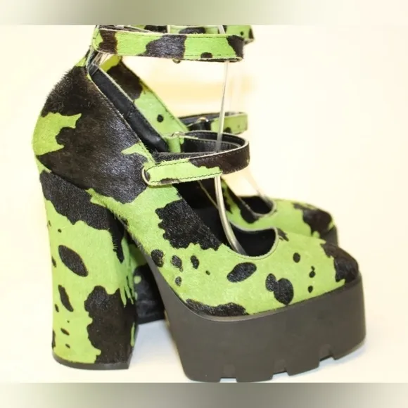 Steve Madden NEW Haruko Womens 7 M Green/Black Dyed Cow Fur Platform Mary Janes