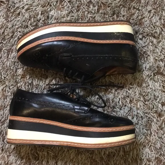 Steve Madden platform shoes