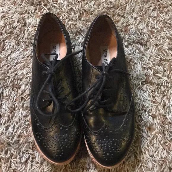 Steve Madden platform shoes