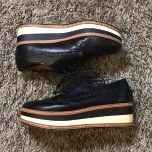 Steve Madden platform shoes