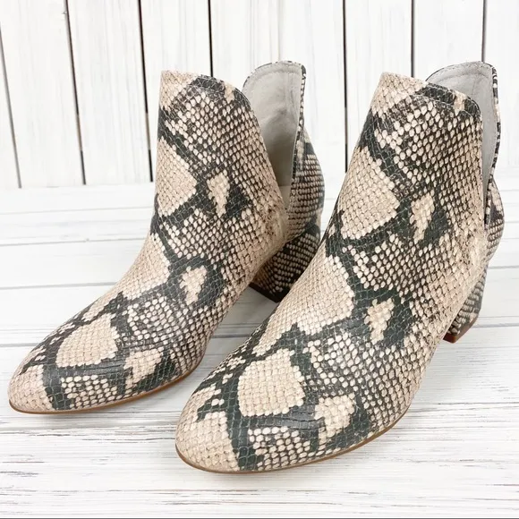 Steve Madden Rockir Snakeskin Print Ankle Boots 6.5