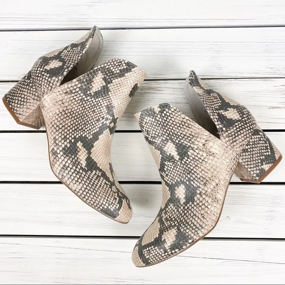Steve Madden Rockir Snakeskin Print Ankle Boots 6.5