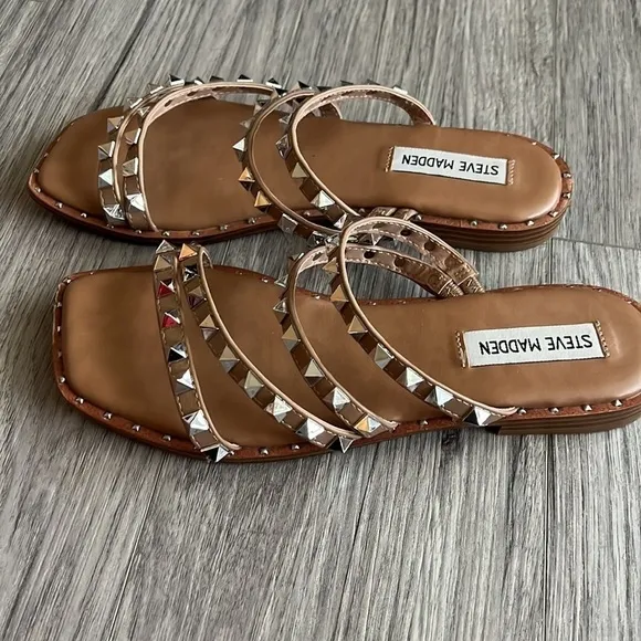 Steve Madden Skyler Sandals Size 7.5