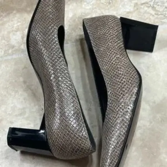 Stewart Weitzman Snakeskin embossed Pumps