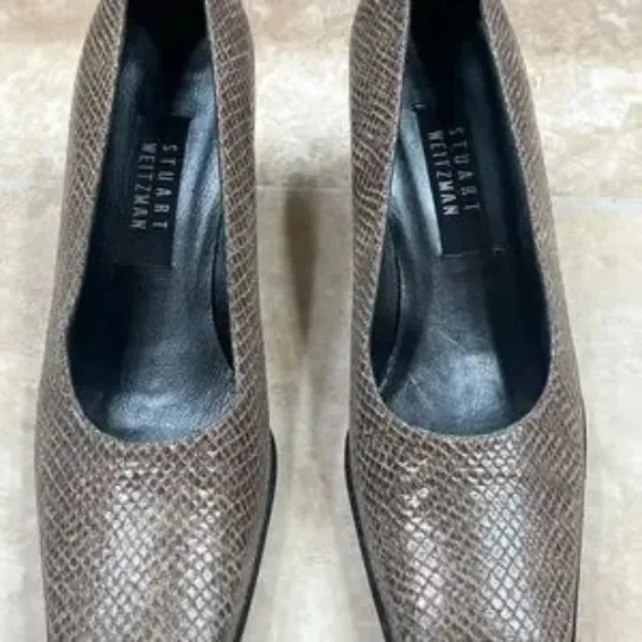 Stewart Weitzman Snakeskin embossed Pumps