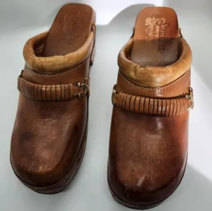 Stride Rite Vintage Boho Brown Leather Mules with Wooden Soles Sz 7.5B