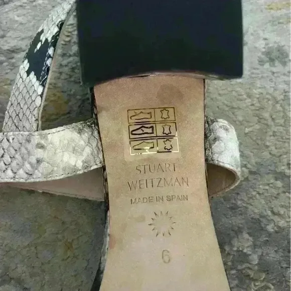 Stuart Weitzman Amelina block heel Snakeskin Sandals size 6