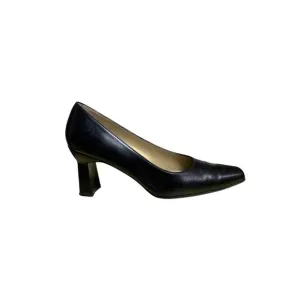 Stuart Weitzman Black Leather Corpcore Pumps - Size 7AA