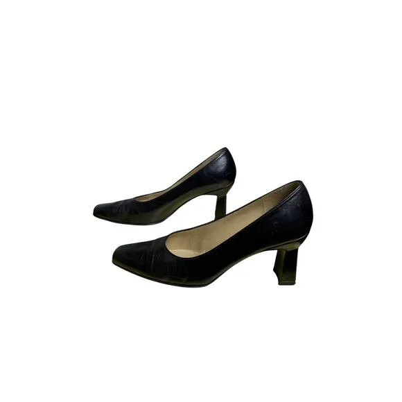 Stuart Weitzman Black Leather Corpcore Pumps - Size 7AA