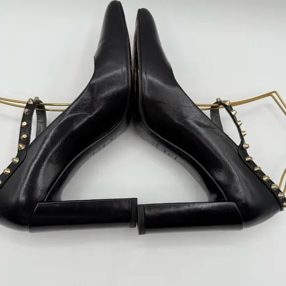Stuart Weitzman Black Studded Women's Pointy Heels Size 9M