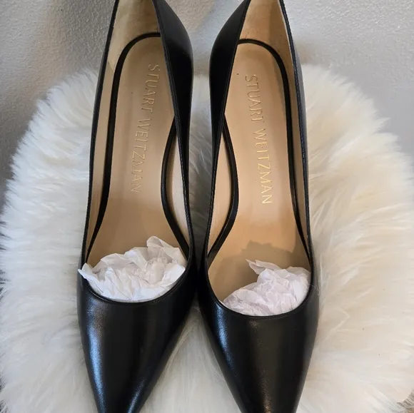 Stuart Weitzman Black Women's Pumps