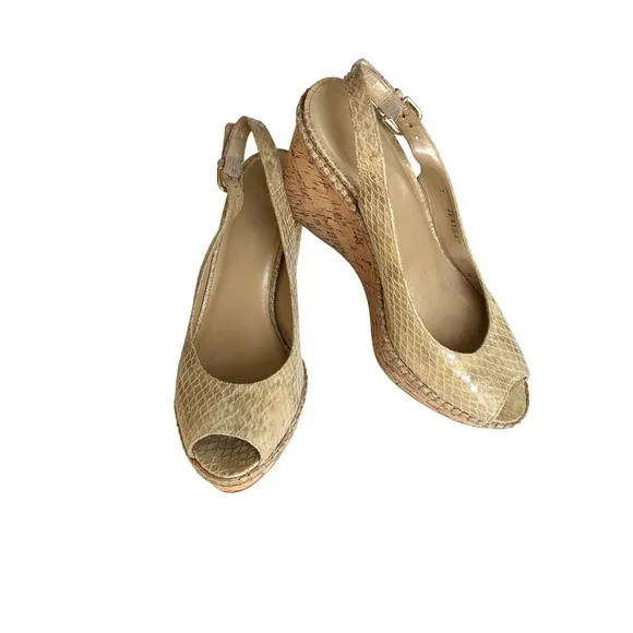 Stuart Weitzman Cream Snakeskin Leather Cork Wedge Sandals Women’s Size 8