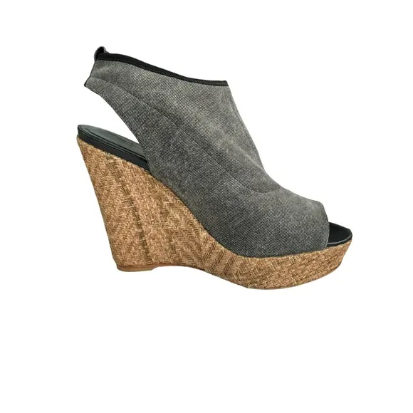 Stuart Weitzman Glover Stretch Wedge Denim Grey Sandals Women’s Size 8