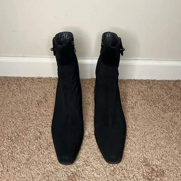 Stuart Weitzman Gore-Tex Suede Trimmed Black Boots, size 8