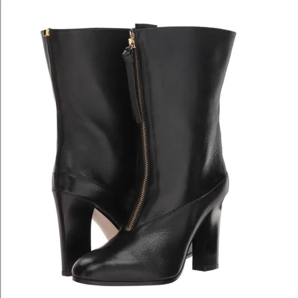 Stuart Weitzman Jett black boots. 9m