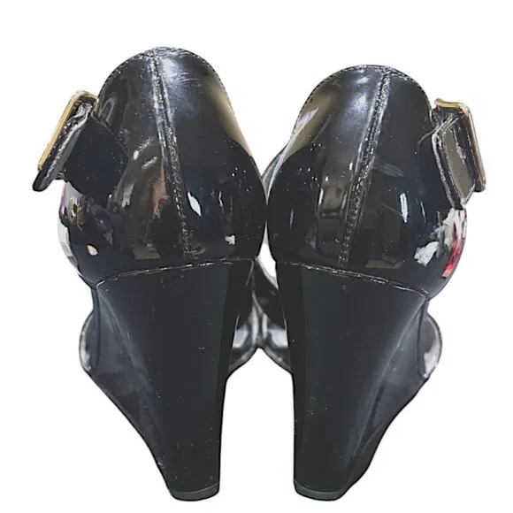 Stuart Weitzman Lineone Black Patent Leather Wedge Size 7