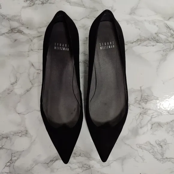 Stuart Weitzman Poco Black Suede Kitten Pumps Size 7