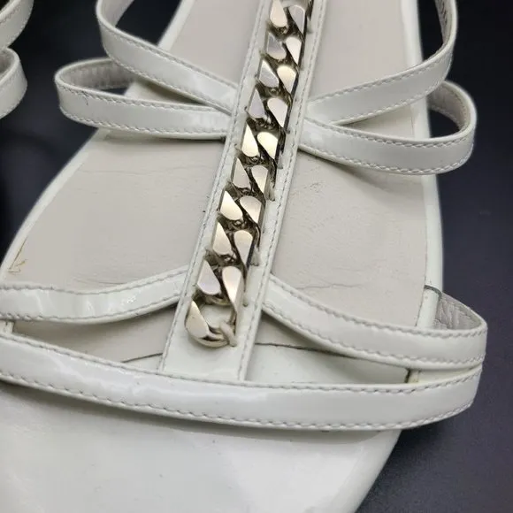 Stuart Weitzman sandal white patent low wedge shoes silver chain T-strap sz 8.5