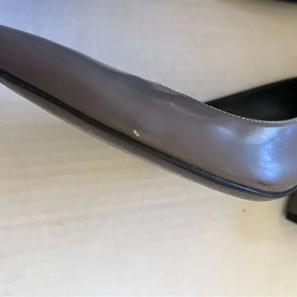Stuart Weitzman Taupe Block Heel size 9 N