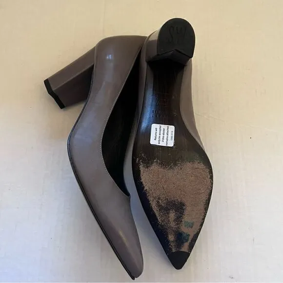 Stuart Weitzman Taupe Block Heel size 9 N