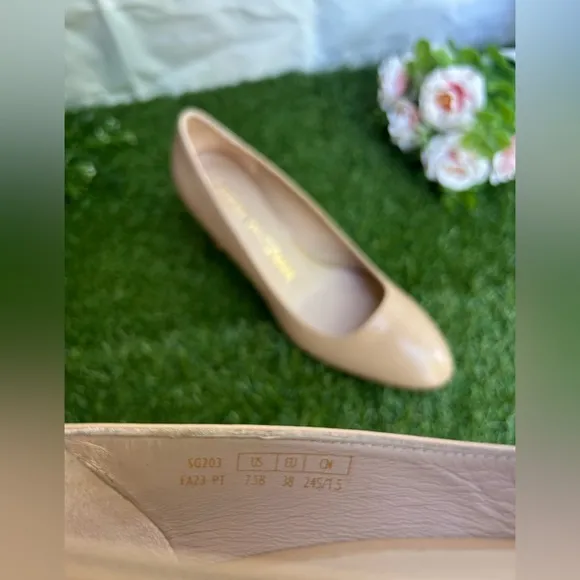 Stuart Weitzman VIDA 75 PUMP in ADOBE  women size 7.5 new