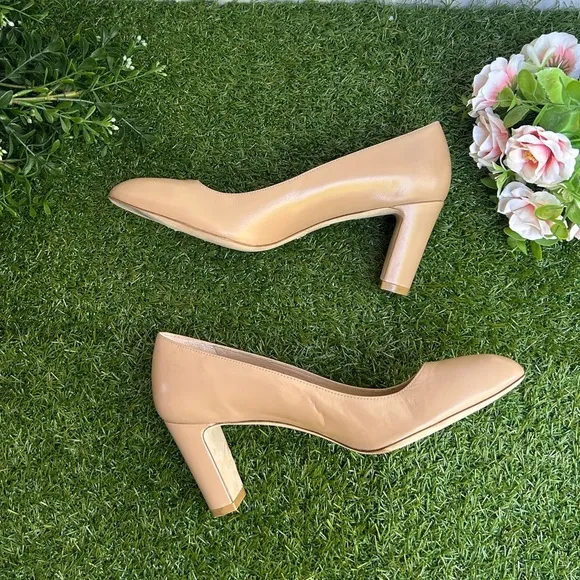 Stuart Weitzman VIDA 75 PUMP in ADOBE  women size 7.5 new