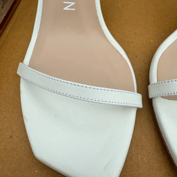 STUART WEITZMANNudistcurve 100 Ankle Strap High Heel Sandals - WhiteSize 7.5