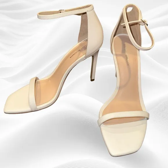 Stuart Weiztman Amelina‎ 95  White/Ivory  Sandal Size 9.5B NWOB