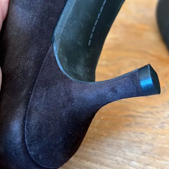 Stuart Weitzman brown suede shoes pumps 7.5