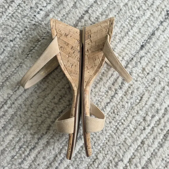 SUPER CLEAN Stuart Weitzman Aleena 50 Wedge Sandals Size 8.5 Tan Suede