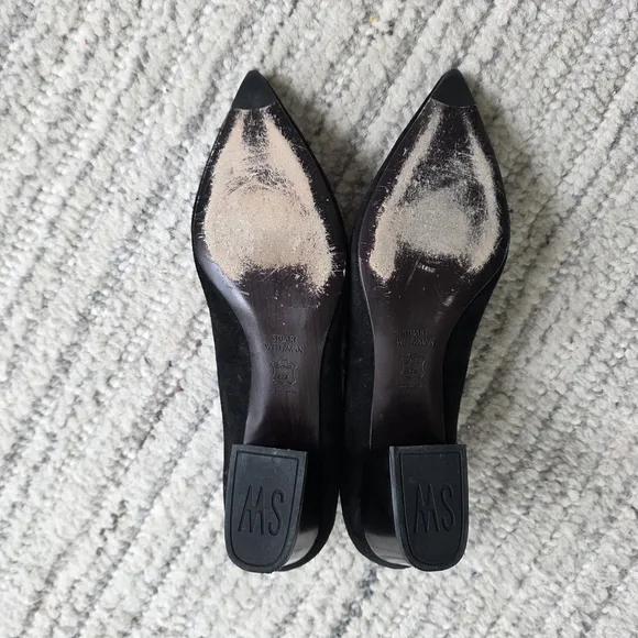 SUPER CLEAN Stuart Weitzman Black Suede Heel 9 / 9M