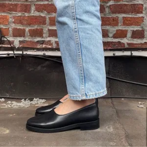 Suzzane Rae Glove Shoes