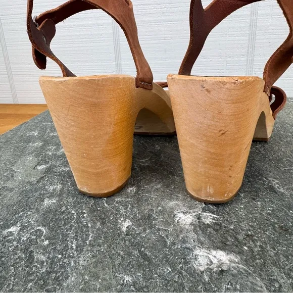 Swedish Hasbeens Kringlan Clog Sandals Block Heels Brown Braided Leather 37 US 7