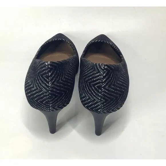 Tahari Gia Shoes Black White Chevron Shoes Pumps 6.5M Textile Pointy Toe  New