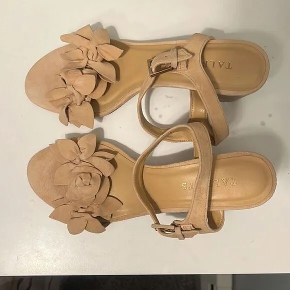 Talbots Women's Blush Tan Strappy Flower Buckle Heel Sandals Size 6.5