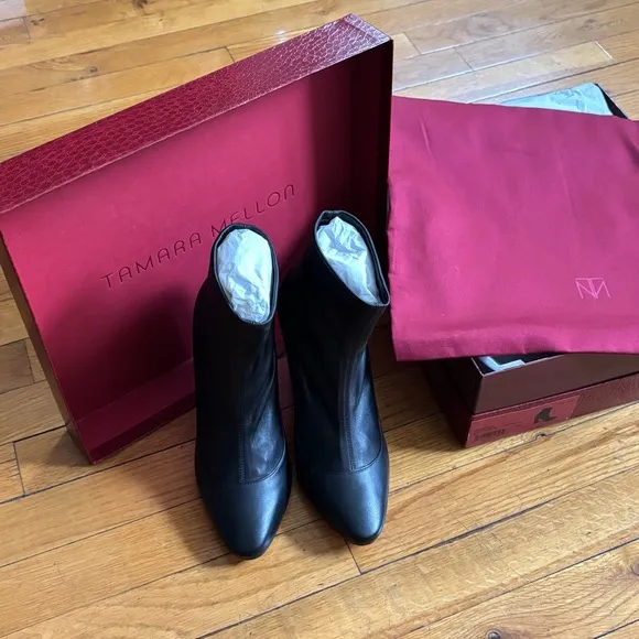 Tamara Mellon Caress Ankle 105 Napa Leather Boots 37.5