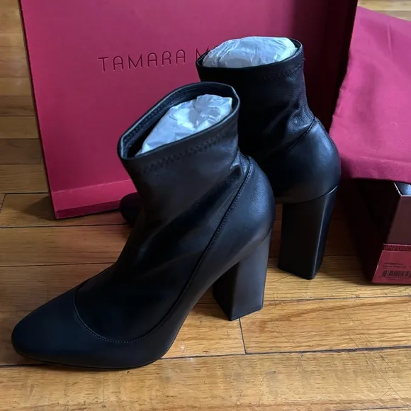 Tamara Mellon Caress Ankle 105 Napa Leather Boots 37.5
